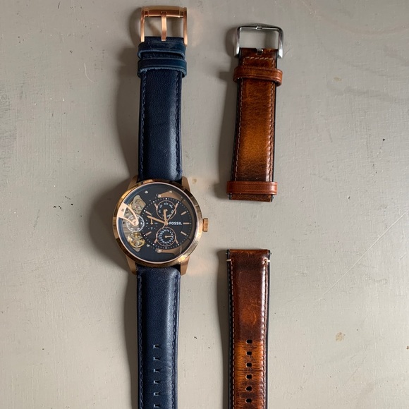 Mens Fossil Watch - Picture 1 of 2